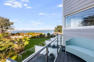 Photo 18- click for photo gallery